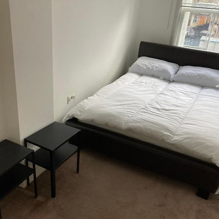 Two Double Bedroom Flat In Soho London Luaran gambar