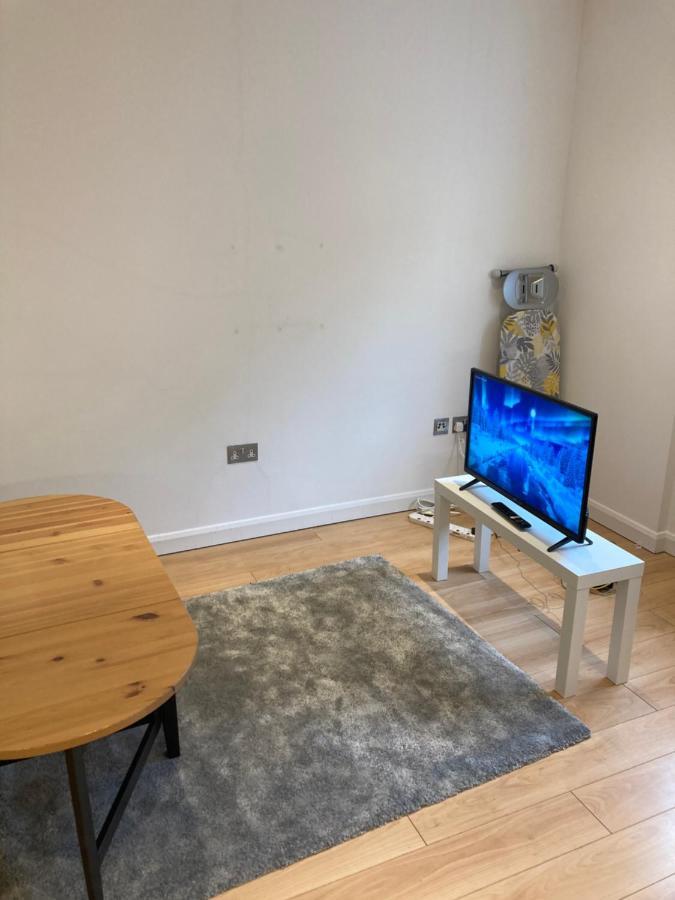 Two Double Bedroom Flat In Soho London Luaran gambar